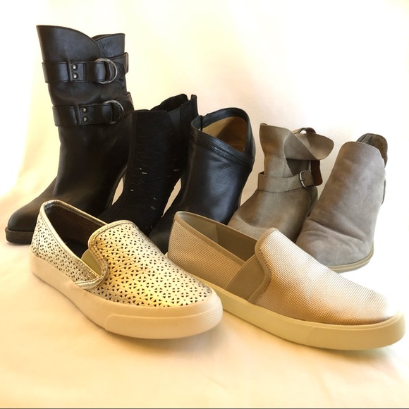 Betsey Johnson Taupe Suede Ankle Boots, size 6M - Picture 8 of 8